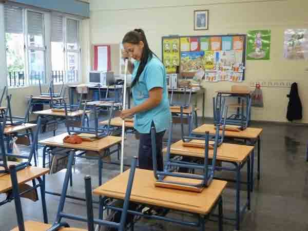 Limpiadora para colegio