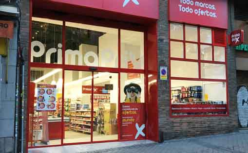 Se necesitan 5 cajeros/a para supermercado P.idefinido 1.125€/mes
