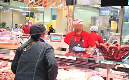 20 personas para trabajar en supermercados Alcampo