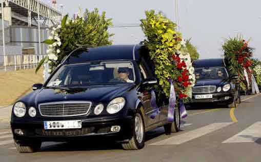 Se necesita 3 personas para conductor sector funerario