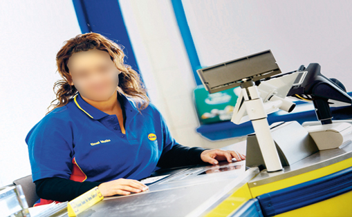 Se requiere cajero/a y reponedor/a para Lidl