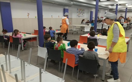 Se necesita 15 personas para limpieza de comedores escolares 1.250€/mes