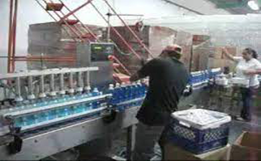Se necesita personal para fábrica de producción de plásticos 1.500€/mes