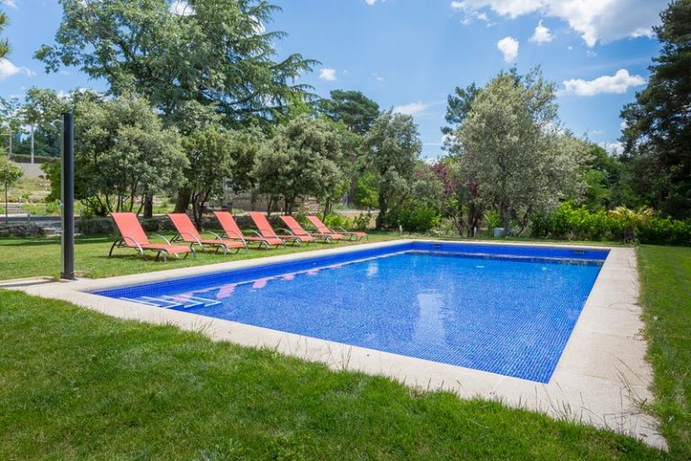 Se necesita personal para limpieza de Finca 900-1.500€/mes