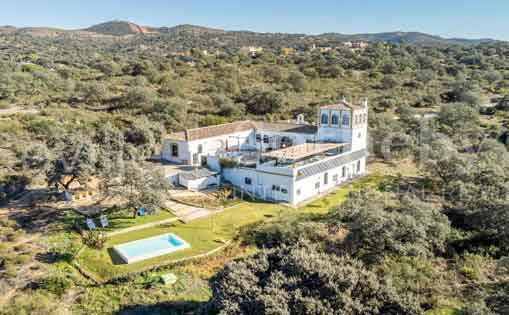 Necesitan Personal CASERO/A para FINCA RÚSTICA