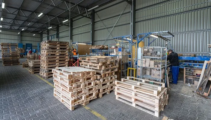 Se necesita personal para fabricación de pallet de madera